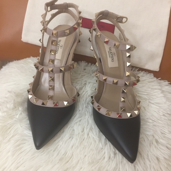 Valentino Shoes - Valentino Rockstud Pumps